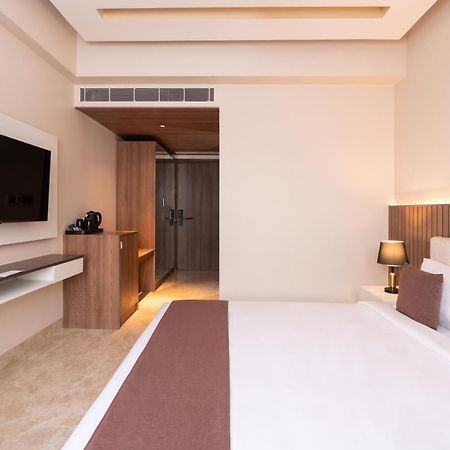 Foxtrail, Sector 42 - Am Hotel Kollection Gurgaon Exterior photo